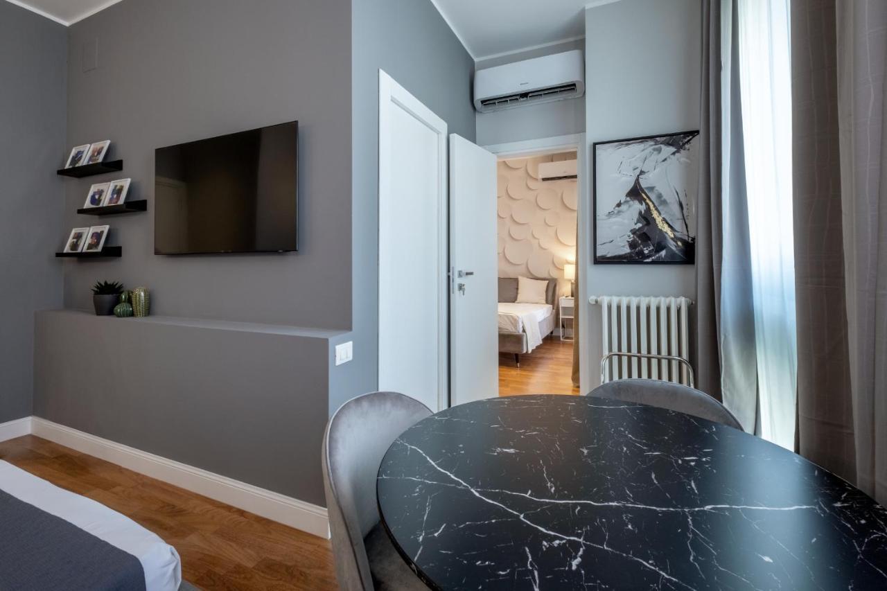 Sweet Life 2 Luxury And Design Apartment Bari Extérieur photo
